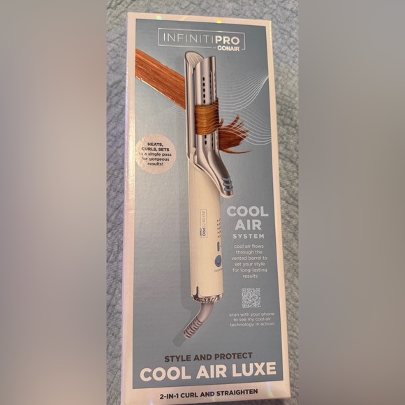 New InfinitiPRO by Conair
2 in 1 - Curl and Straighten! - Picture 1 of 7